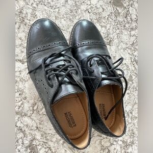 Boys Johnston & Murphy shoes